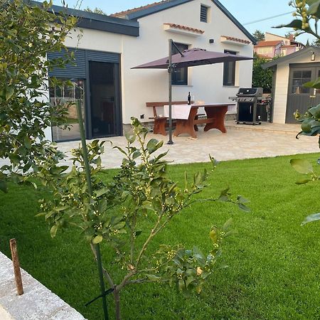 The House Villa Medulin Exteriör bild